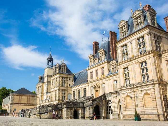  在法國注冊一家公司相關費用是多少？ 注冊法國公司優(yōu)勢