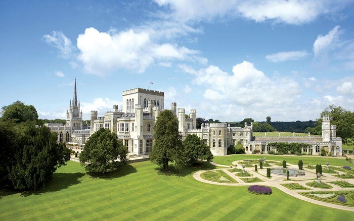 英國公司注冊相關(guān)費用有哪些？英國注冊公司有什么優(yōu)勢？