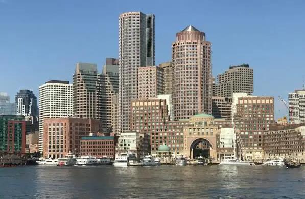 亞馬遜美國(guó)站開店用中國(guó)公司還是美國(guó)公司注冊(cè)，有什么不同之處？